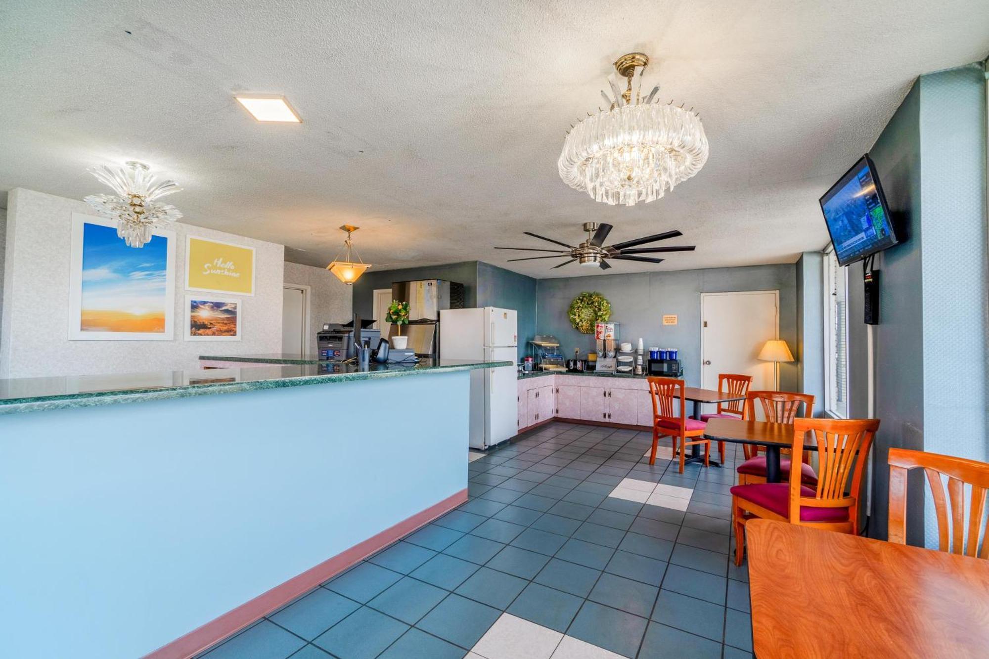 Ozark Junction Mountain View By Oyo Motel Exterior foto
